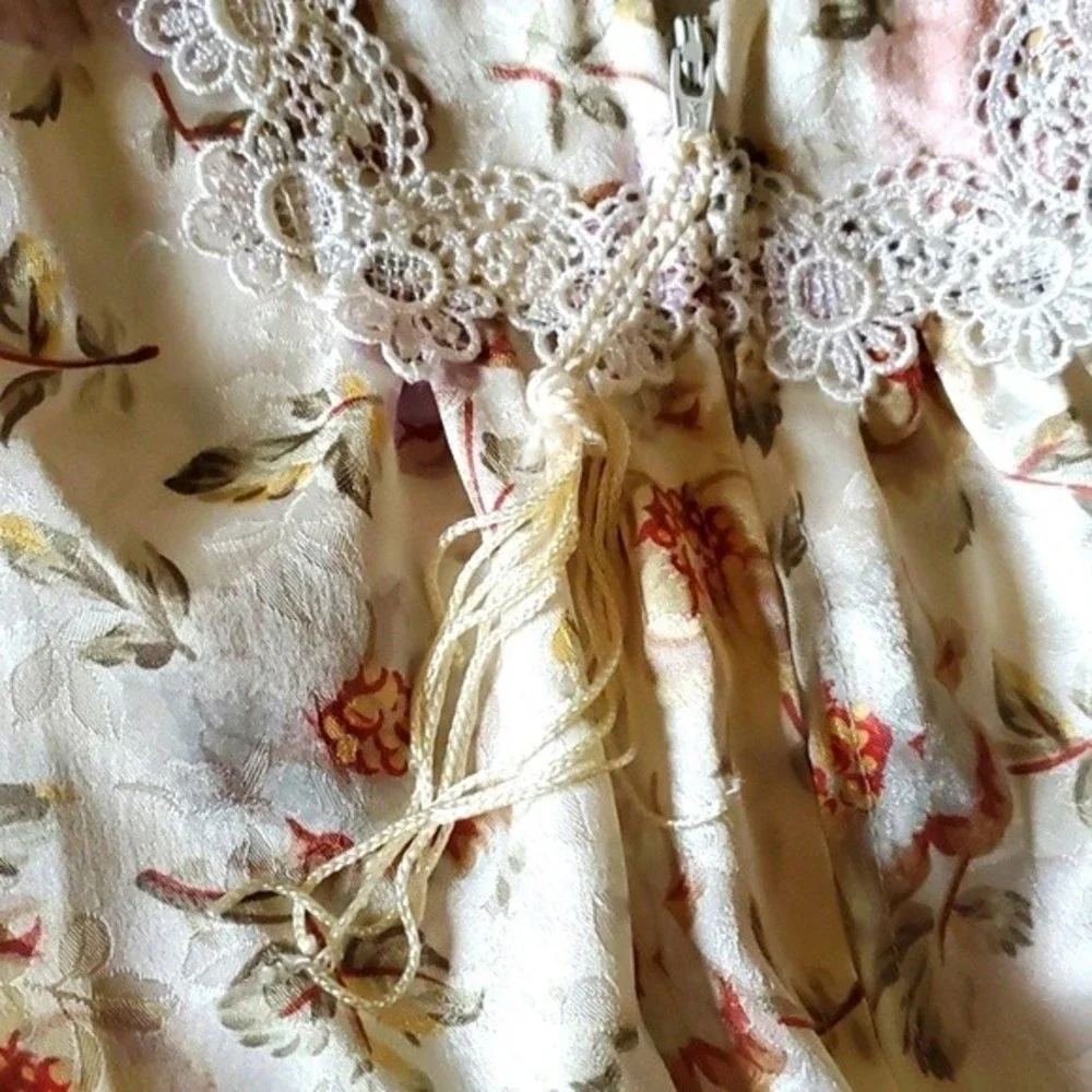 Vintage Christian Dior Long Night Gown Satin Robe Grandma Style Floral Size L - Picture 11 of 12